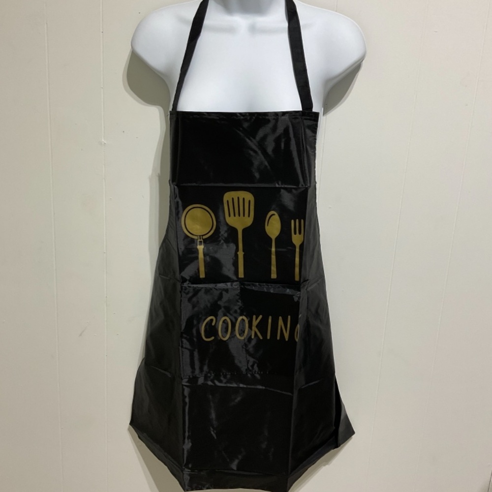 NEW apron cooking BBQ Baking one size must fix everyone unisex black 2 pockets